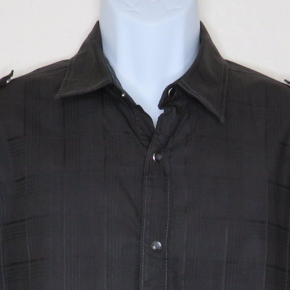 Guess* Men's Long Sleeve Pearl Snap Down Curved Hem Textured Dress Shirt~ Large - Picture 9 of 11